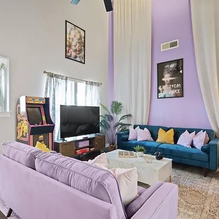 10Min To Sat - Eclectic 4Bd - Mcalister Park Haven Vila
